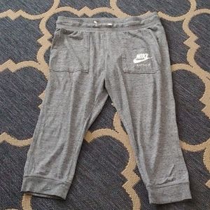 Nike cropped sweatpants